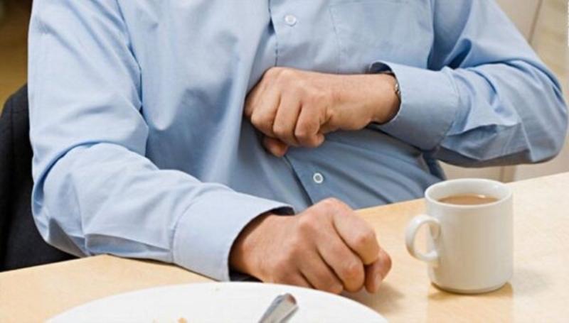 Ợ nóng và đầy bụng