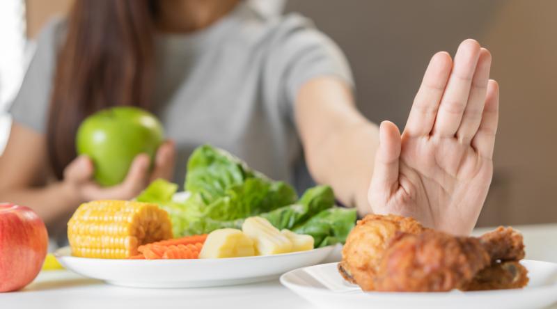 Những thực phẩm bệnh nhân ung thư phổi không nên ăn