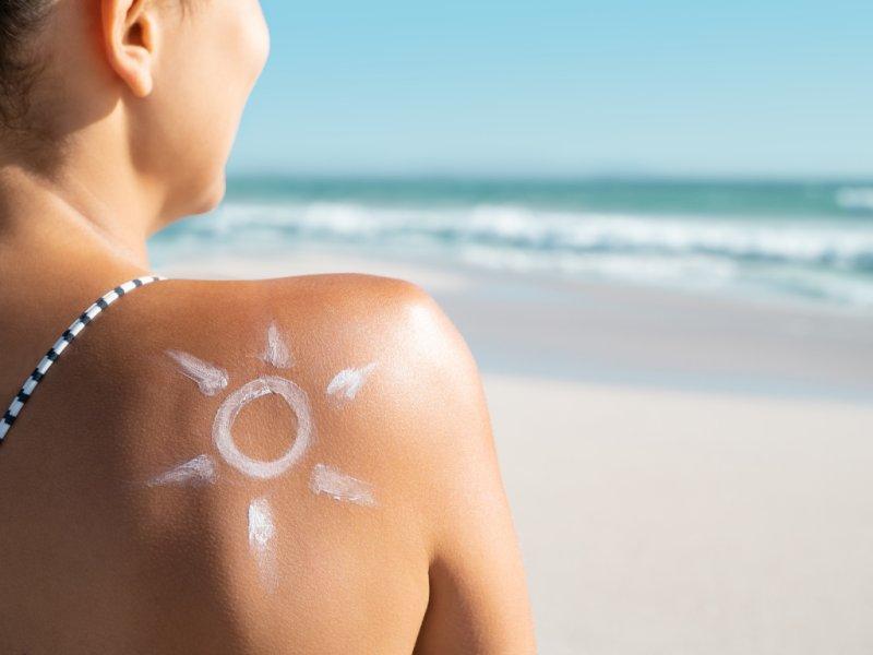 Hãy bảo vệ làn da của bạn trước ánh nắng mặt trời