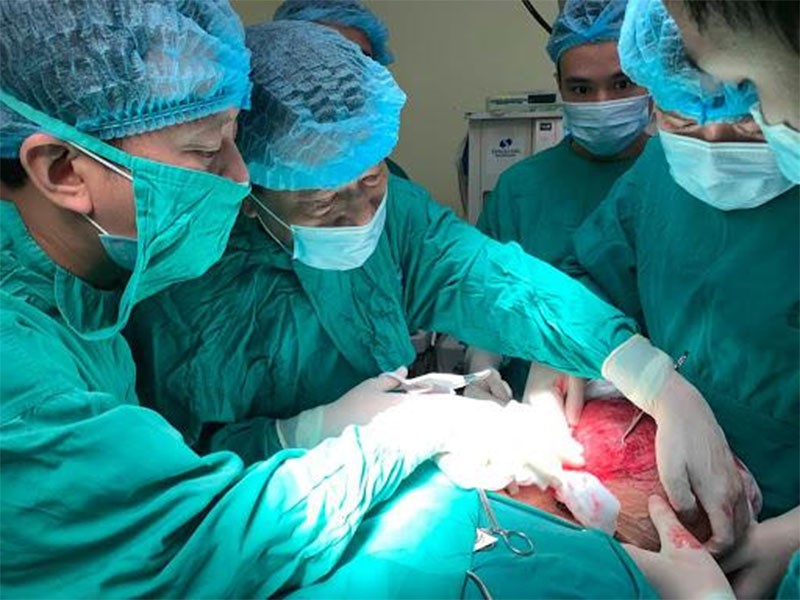 Biến chứng có thể xảy ra khi mổ u tuyến giáp